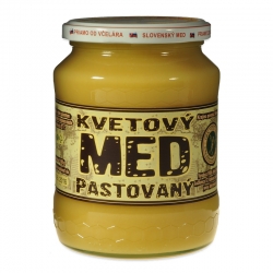 Včelí med pastovaný